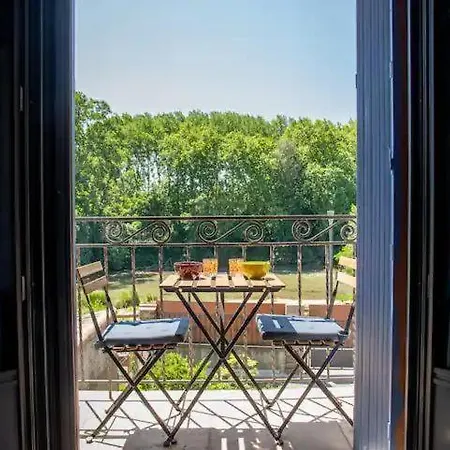 L'onde Des Berges De L'aude