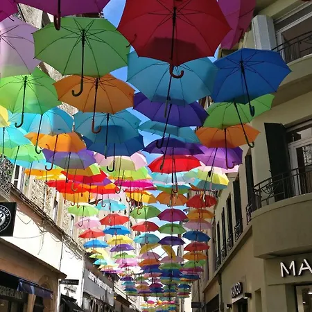 L'onde Des Berges De L'aude